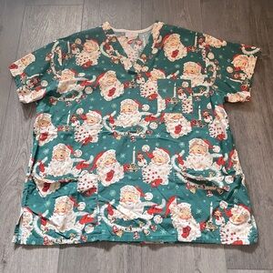 Women’s Peaches Christmas Vintage Santa Claus Scrub Top Size XL